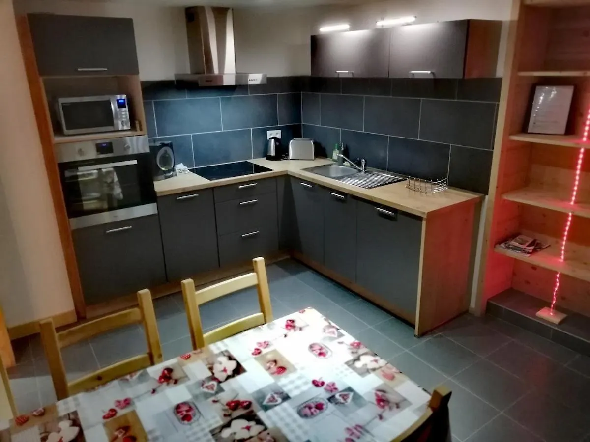Logement Cosy Entre Lac Et Montagnes Larringes