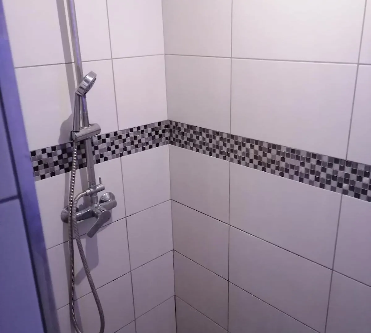 Larringes Logement Cosy Entre Lac Et Montagnes דירה